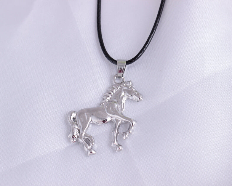 Fashion short leather cord horse pendant